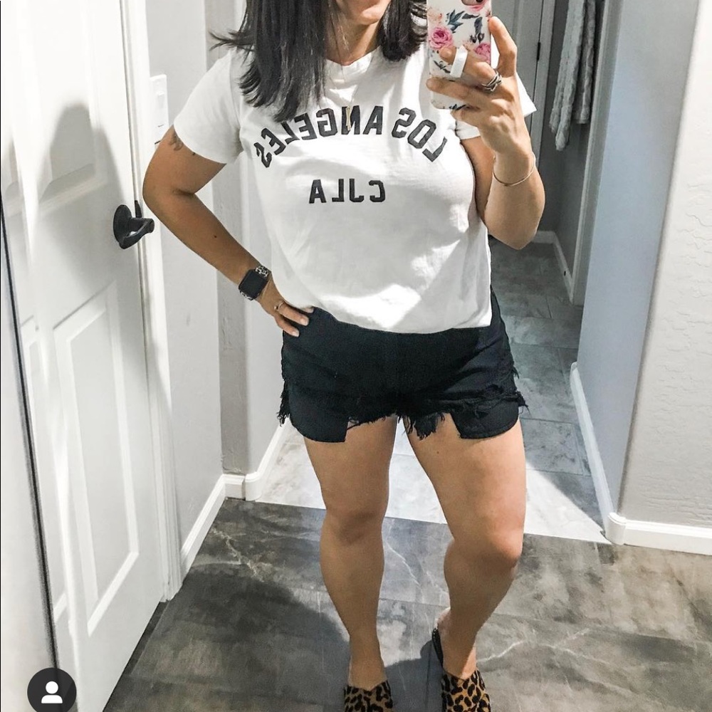 Vici black distressed shorts